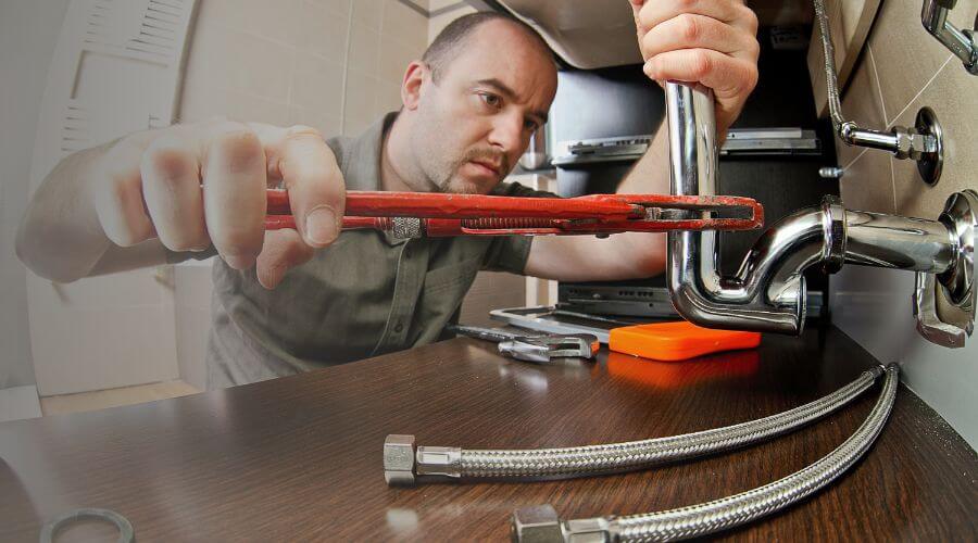 Professional bathroom faucet installation in Ruidoso Downs, NM